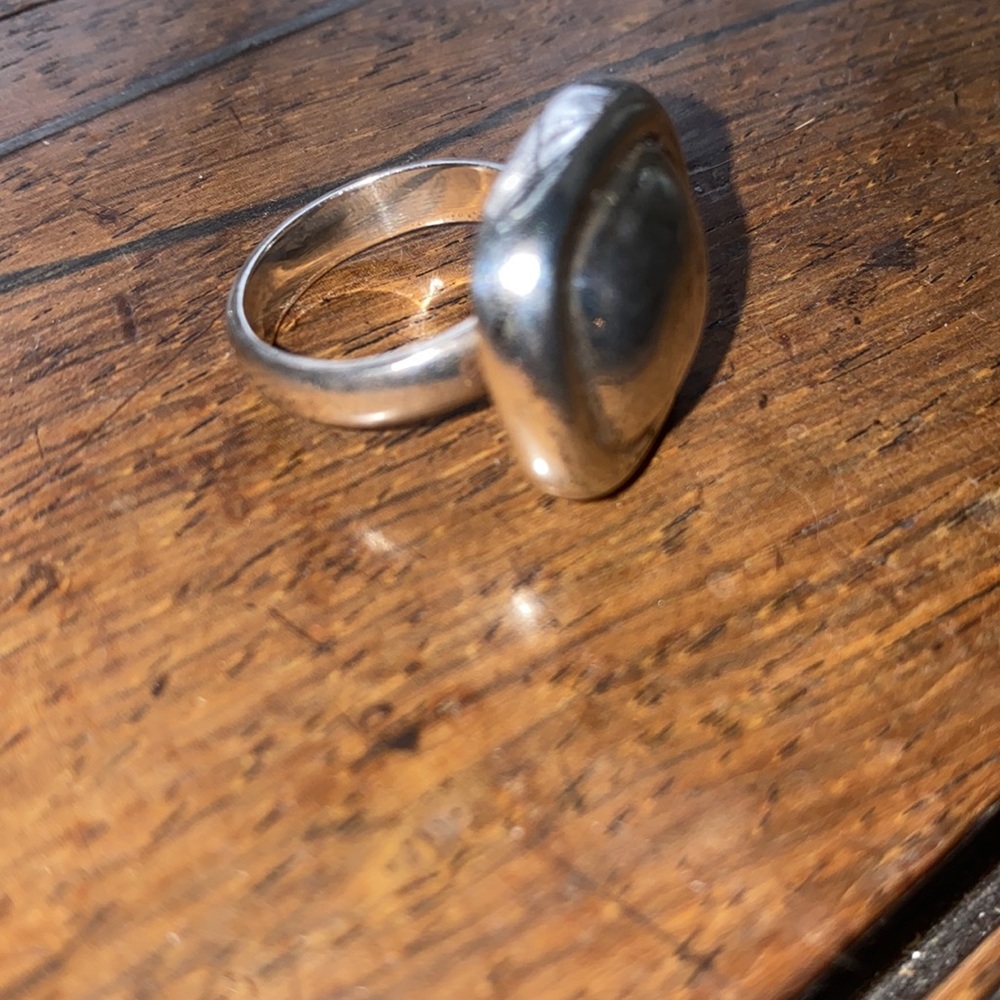 Silver ring - Picture 3 of 6